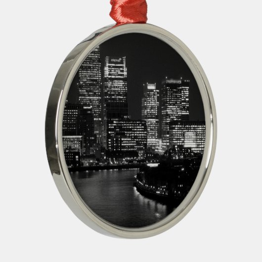 Black White London City Night UK Reizen Metalen Ornament (Rechts)