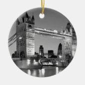 Black White London Tower Bridge Keramisch Ornament (Voorkant)