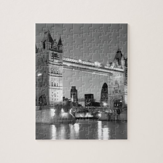 Black White London Tower Bridge Legpuzzel (Verticaal)