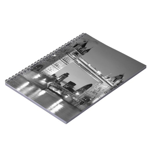 Black White London Tower Bridge Notitieboek (Linkerzijde)