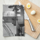 Black White London Tower Bridge Theedoek (Quarter Fold)