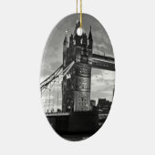 Black White London Tower Bridge Verenigd Koninkrij Keramisch Ornament (Rechts)