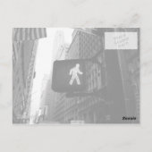 Black White Manhattan New York Walk Sign Briefkaart (Achterkant)