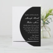 Black White Modern Circle Posh Weddenschap Kaart (Staand voorkant)