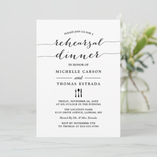 Black White Modern Script Wedding Rehearsal Dinner Kaart (Staand voorkant)
