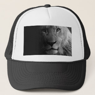 Black White Motivatie Leadership Lion Portret Trucker Pet
