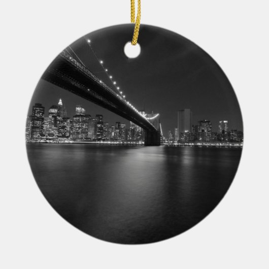Black White New York City Skyline Keramisch Ornament (Voorkant)
