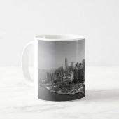 Black White New York City Skyline Koffiemok (Voorkant links)