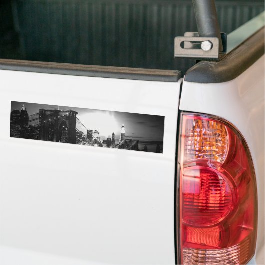 Black & White New York Skyline Bumpersticker (Op Truck)