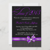 Black White Paars Polka Dot Afstuderen Invitation Kaart (Voorkant)