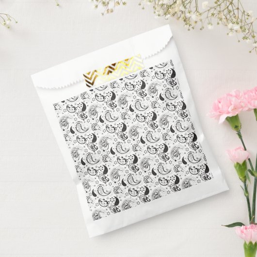 Black & White Paisley Pattern –Elegant Textile Art Bedankzakje (Gezegeld)