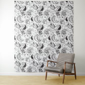 Black & White Paisley Pattern –Elegant Textile Art Wandkleed (In situ)