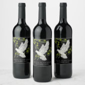 Black White Peace Dove and Olive Branches Custom Wijn Etiket (Flessen)