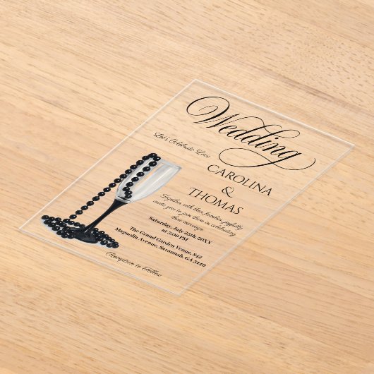 Black & White Pearl Champagne Glass Wedding Acryl Uitnodigingen (Laagn)