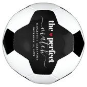 Black White Perfect Match Love Couple Aangepast Voetbal (Gedraaid)