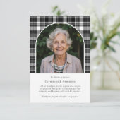 Black White Plaid Sympathy Fotobegrafenis Bedankkaart (Staand voorkant)