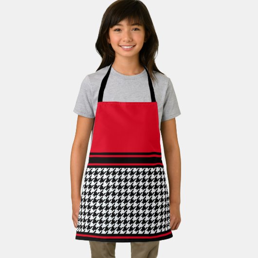 Black White Red Houndstooth kind Apron Schort (Insitu)