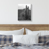 Black & White Saguaro Cactus in Heuvels 8x10 Canvas Afdruk (Insitu (Slaapkamer))