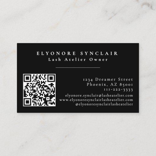 Black White Script Wimpers Studio Logo QR Code Visitekaartje (Achterkant)