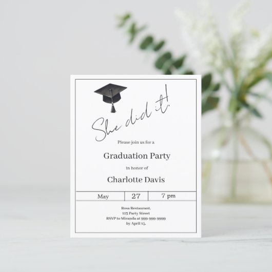 Black white She did it Graduation Party invitation (Staand voorkant)