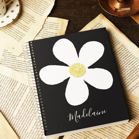 Black White Simple Daisy Gold Personal School Notitieboek