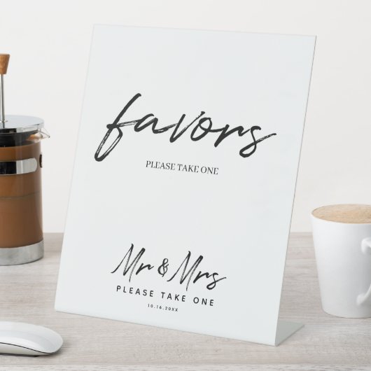 Black White Simple Script Weddenbank Favors Table Reclamebord Met Voetstuk (Insitu)