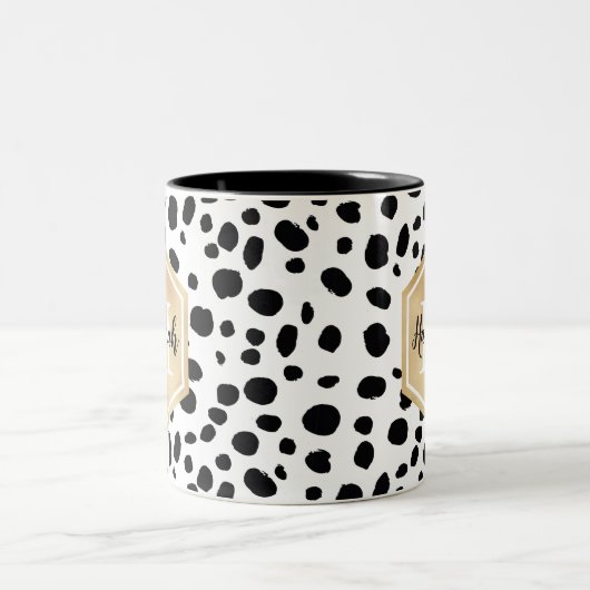 Black White Spots Pattern Gold Monogram Tweekleurige Koffiemok (Center)