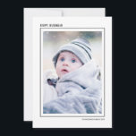 Black & White Striped Happy Hanukkah Familie Foto Feestdagenkaart<br><div class="desc">Stijlvolle en leuke fotokaarten zijn perfect voor al je vrienden en familie in dit vakantiejaar. Pas de tekst "happy hanukkah" aan met je eigen groet en verander de familienaam en het jaar en verwissel het afbeelding voor een foto van je kinderen, huisdier of het hele gezin. Het ontwerp biedt een...</div>