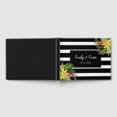 Black White Stripes Exotic Flowers Gastenboek (Volledig)