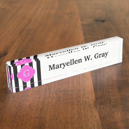 Black White Stripes, hot-roze Quatrefoil monogram Naambordje (Zijkant)
