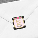 Black White Stripes Rozen Wedding Save the Date Vierkante Sticker<br><div class="desc">Dit teken Save the Date square stickers is voorzien van een faux gouden rand, zwarte en witte strepen en enkele roze rozen. Gebruik het om uw sparen de datumenveloppen of voor decoratie te verzegelen. Bekijk hier de datumkaart in mijn winkel en selecteer deze door de plaatsaanduidingstekst te vervangen door http://www.zazzle.com/black_white_stripes_roses_wedding_save_the_date_card-256251464667911838?rf=238364477188679314...</div>