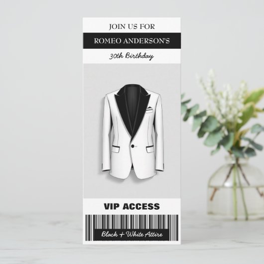 Black White Tuxedo Verjaardag Ticket Uitnodiging (Staand voorkant)