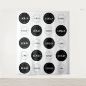 Black White Two Round Logo Step en Classic herhale Wandkleed (Voorkant)