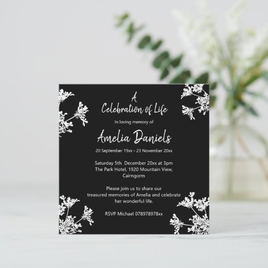 Black & White viering van het leven aankondiging (Staand voorkant)