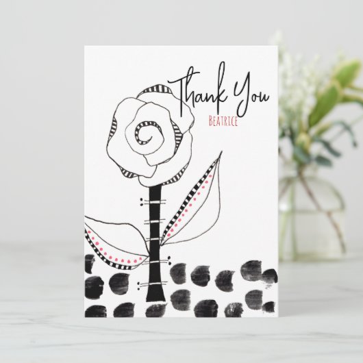 Black White Whimsical Flower Editable Bedankkaart (Staand voorkant)