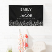 Black White Wildflower Boho Weddenschap in Bloom Spandoek (Insitu)