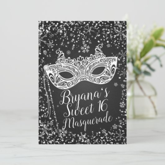 Black White Winter Wonderland Masquerade Sweet 16 Kaart (Staand voorkant)