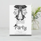 Black & White Witch Legs Whimsical Halloween Party Kaart (Staand voorkant)