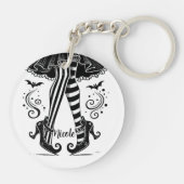 Black & White Witch Legs Whimsical Halloween Party Sleutelhanger (Achterkant)