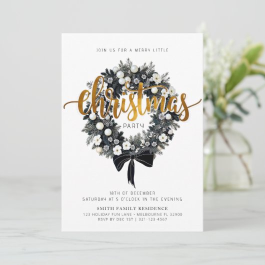 Black & White Wreath kerstfeest uitnodiging (Staand voorkant)