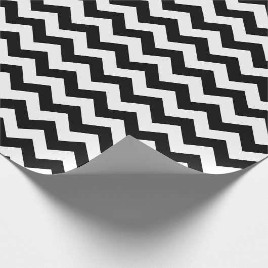 Black White Zigzag Chevron Pattern Cadeaupapier (Hoek)