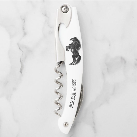 Black Wild Horse Kurkentrekker met aangepaste teks (Voorkant)