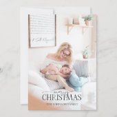 Black Winter Pinecone Merry-kerstfototoestel Feestdagenkaart (Voorkant)