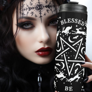 Black Witchy Gothic Pentagram en Pagan Hares Ther Thermosbeker