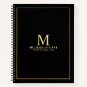 Black with Gold Personalized Monogram and Name Notitieboek (Voorkant)