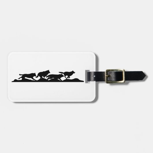 Black Wolf Silhouette Wild Hardlopen met de Pack Bagagelabel (Voorkant horizontaal)