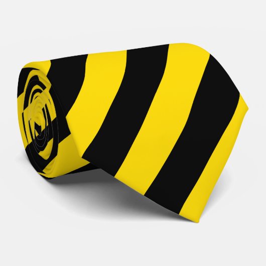 Black Yellow Striped Sjabloon Modern Classy Stropdas (Opgerold)