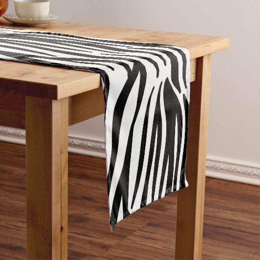Black Zebra Stripe Korte Tafelloper (Voorbeeld)