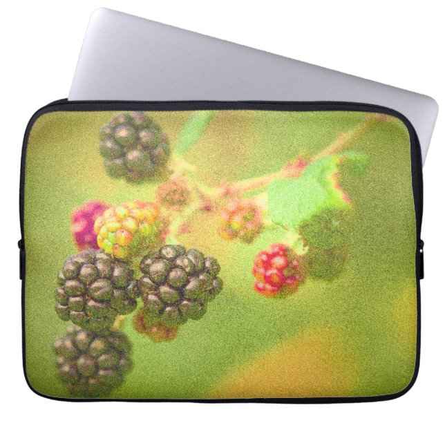 "Blackberries Fruit Plant" Kute foto. Bestel nu Laptop Sleeve (Voorkant)