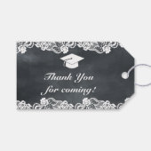 Blackboard en White Lace Afstuderen gefeliciteerd Cadeaulabel (Voorkant (Horizontaal))